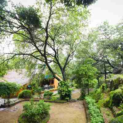 WelcomHeritage Connaught House Hotel Exterior