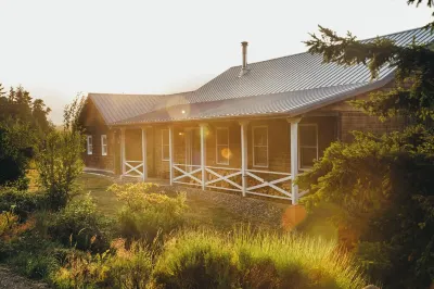 Freshwater Bay Cottage Getaway 크레스켄트 호 주변 호텔