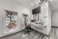 Best Western Plus Fredericksburg Hotels in Fredericksburg