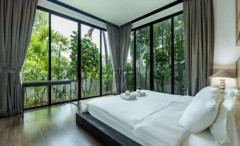 Baan Bua BT17 by Villacarte