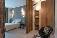 Le Chat Suite Lingotto Hotels in Moncalieri