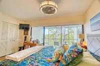 New! Lagoon-front 2-BR townhome, Key Largo, gated waterfront community, 2 pools Hotels near Dolphins Plus Marine Mammal Responder