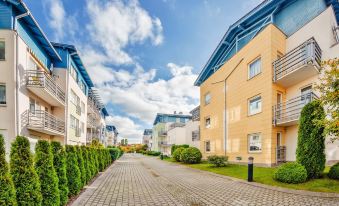 Maria Ludwika, Sun & Snow