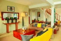 Beach Front by Kay Jay Các khách sạn ở Uswetakeiyawa