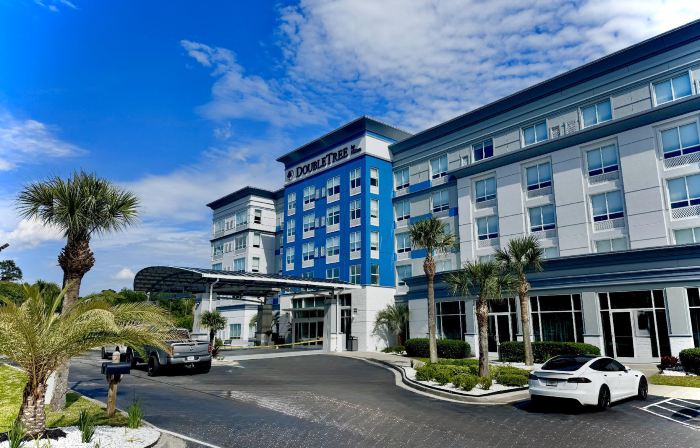 DoubleTree by Hilton Brunswick