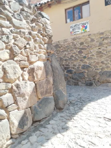 奧蘭塔坦普磊塔卡萊胡斯特爾