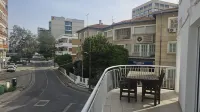 92 NIC - Stay Hydra Comfort Apartment