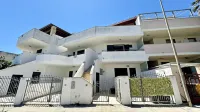 App Lungolago 3 Places Near the Beach