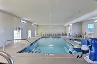Cobblestone Hotel & Suites - Beulah - spa