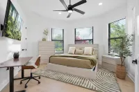 Naples Amore - Heated Pool/Spa, Pizza Oven, Playground, EV Charger, Grill, 5BR