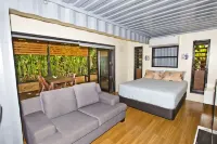 Nevaeh Garden Studio + Unlimited Wifi Hotels in Avarua