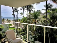 Beautiful Beach Front Condo, Club Hemingway, Juan Dolio, D.R