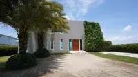 W Panoramic Ocean front with access/Infinity Pool