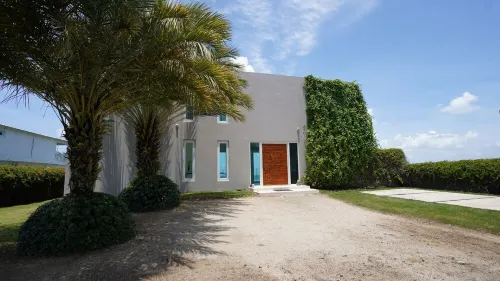 W Panoramic Ocean front with access/Infinity Pool Hotels in Zarzal