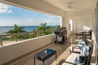NEWLY REMODELED CONDO WITH SPECTACULAR OCEAN VIEW - CASA DE SOPHIA
