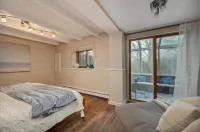 Dog Friendly Lake Winnie Mountain View Getaway