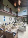 Beautiful house in a privileged location in the Piscinas Naturais condominium