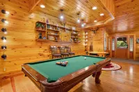 Mad River Cabin – Cozy Retreat Near Skiing, Golf & Nature in Thornton, NH