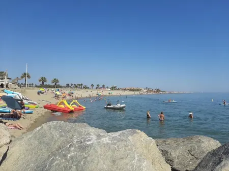 Vacation home ideal for families Отели рядом с достопримечательностью «Camping Le Palais De La Mer | Camping Sainte-Marie-la-Mer»