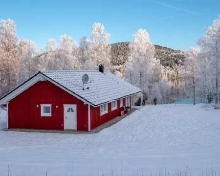 Pure lake view and great feeling of space Hotels in Sunne