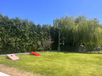 New, Quiet, and Bright private detached house with AC. Hôtels à proximité de : Université Royal Roads