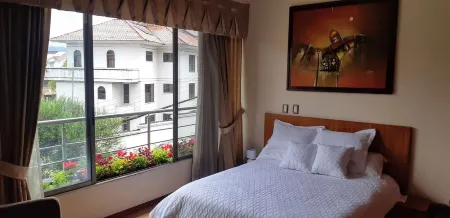 COMODA Y EQUIPADA SUITE UBICADA EN ZONA CENTRICA DE LA CIUDAD DE CUENCA!