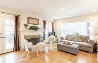 Bright Garden Guest Suite in Los Gatos, Heart of Silicon Valley