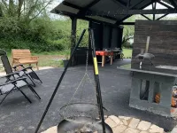 With options for hot tub, barbecue/pizza barn and fire brazier. Hotels in Craigavon