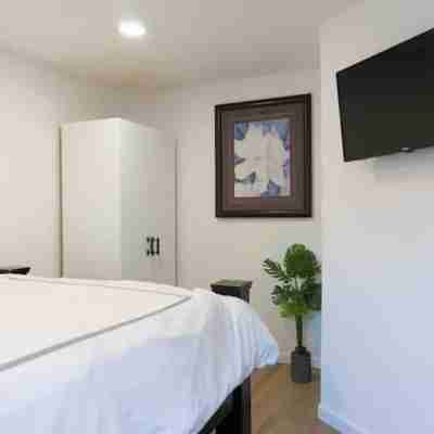 Charming Rosie's Cottage Self-Check In Rooms
