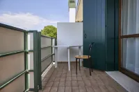 Lovely Cobalt apartment 100 meters from the sea