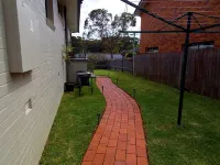 Sweet cosy one bedroom unit in Port Macquarie, 5 mins walk from Flynns Beach!
