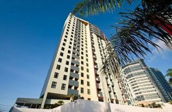 2-bedroom apartment in a 4-star hotel with sea views.