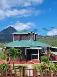 Majestic views  of Pitons, Caribbean sea, amazing sunsets right from your room Hotels in 