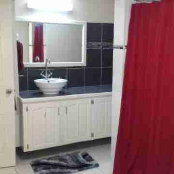 Rodney Bay Beach Home near EVERYTHING Rooms