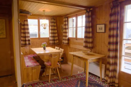 Great Bear Отели в г. Эволен