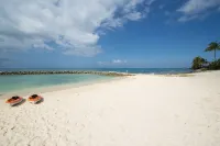 Seven Mile Beach - New Remodelled BeachView Condo at Sunset Cove