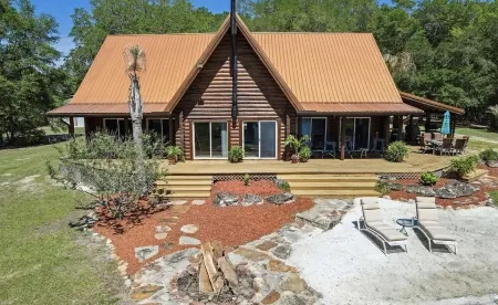 2 story Florida Cypress Cabin