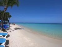 @INFINITY BAY  2BR Beach Paradise Luxury Condo, steps to beach