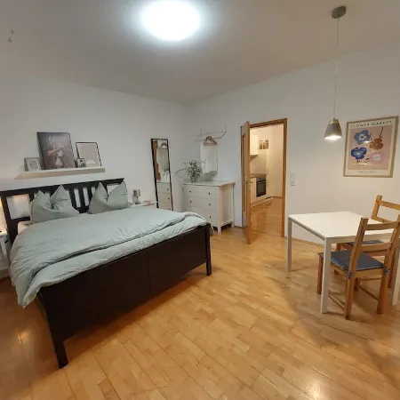 Moderne Ferienwohnung mit Eigener Terrasse