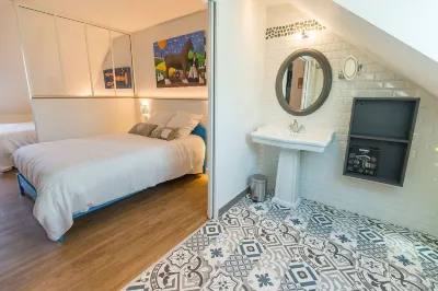 Le Clos de la Pointe Saint-Mathieu, Breton villa 180 ° sea view 2-13 pax Pointe Saint Mathieu附近的飯店