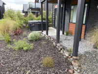 Blue Door Chalet - Ohakune Bach with spa.  Close to town centre. 華卡帕帕滑雪場附近的飯店