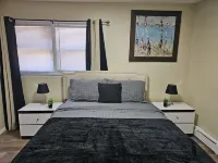 Beautiful 2-bedroom apartment in Rahway, close to Newark Airport and NYC trains. Hotels in Rahway