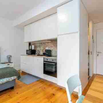 A Window to Porto - Prime studio at Clérigos Tower Rooms