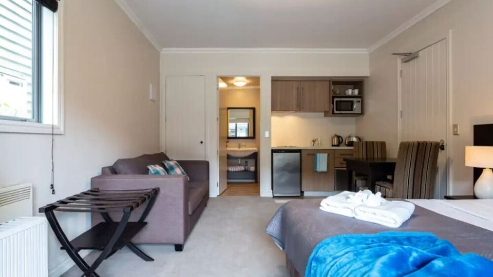 Studio 26 - One Bedroom with Pool