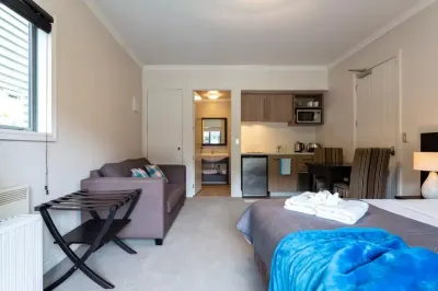Studio 26 - One Bedroom with Pool