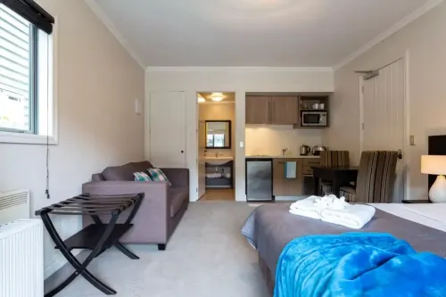 Studio 26 - One Bedroom with Pool