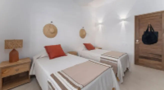 Oceanfront Luxury with Private Pool in Puerto Escondido