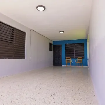 Cozy Studio Type Apartment across Jobos Beach, Isabela. WIFI & A/C.