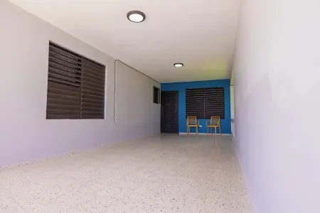 Cozy Studio Type Apartment across Jobos Beach, Isabela. WIFI & A/C.