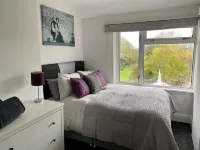 Beautiful home in Birdham, minutes to the beach